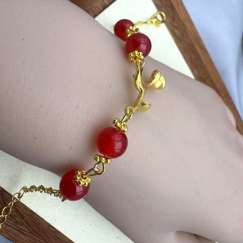 Red agate alloy ginkgo bracelet